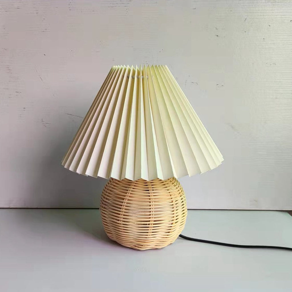 Round Pleated Bamboo Fabric Table Lamp