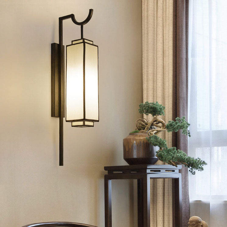 Iron Cloth Wall Lamp