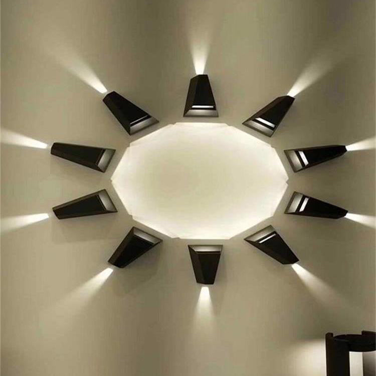Trapezoidal Aluminum Silicone PVC Outdoor Light