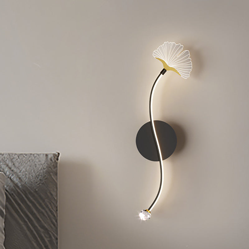 Iron Aluminum Acrylic Line Wall Lamp