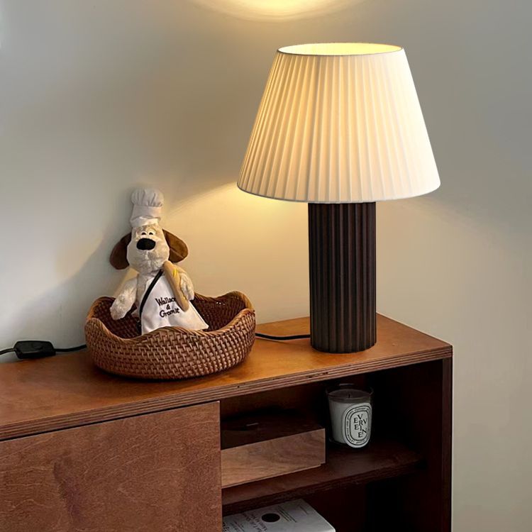 Cylinder Pleated Wood Fabric Table Lamp