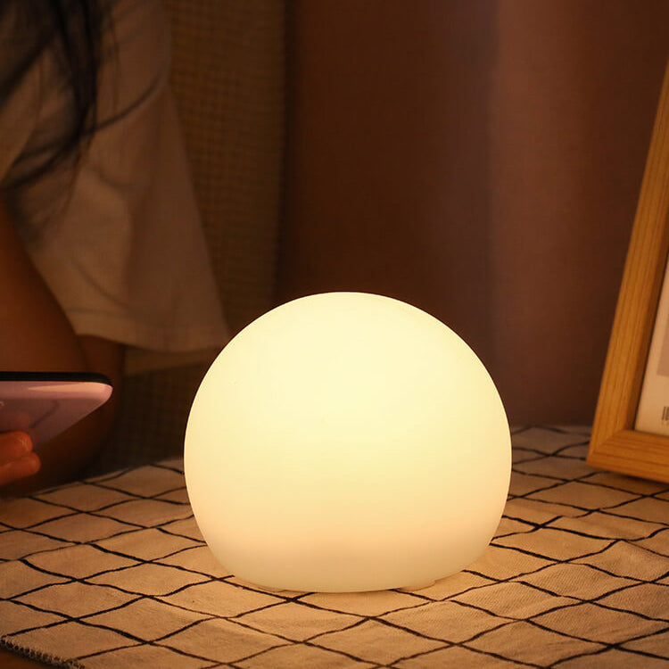 Geometry PE Battery Remote Table Lamp