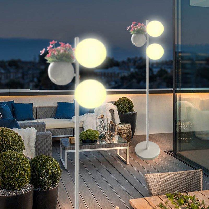 Flowerpot Decor PE Globe Outdoor Light