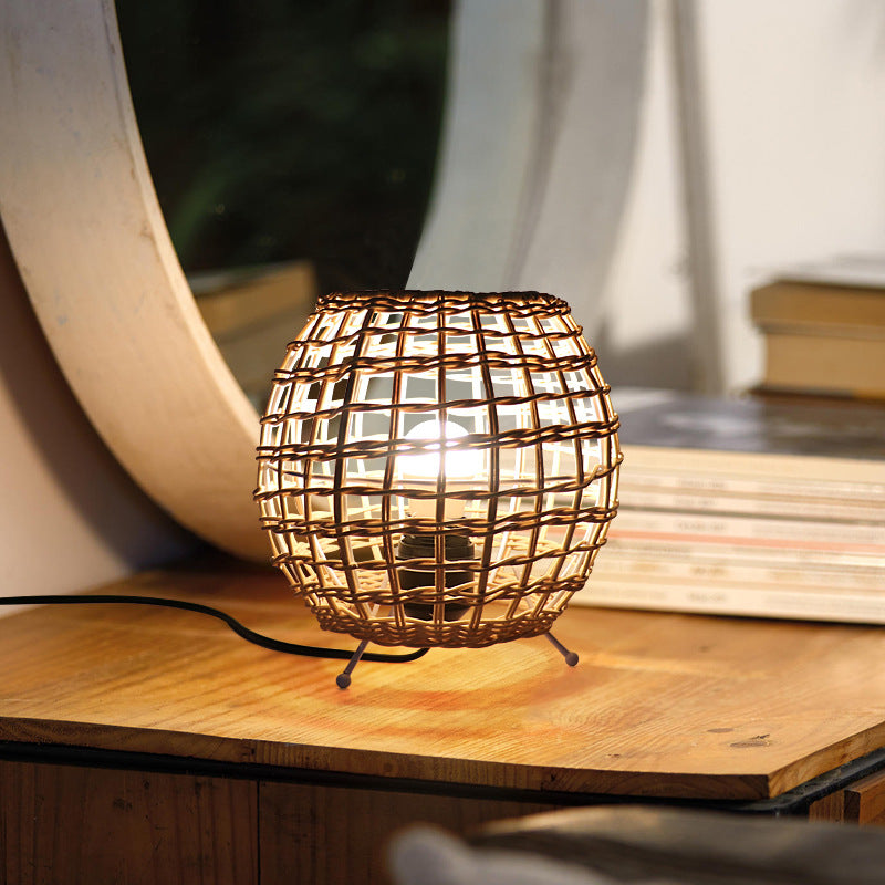 Farmhouse Metal Weaving Cane Table Lamp