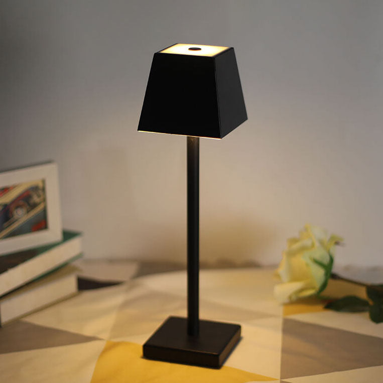 Solid Color Square Metal Table Lamp