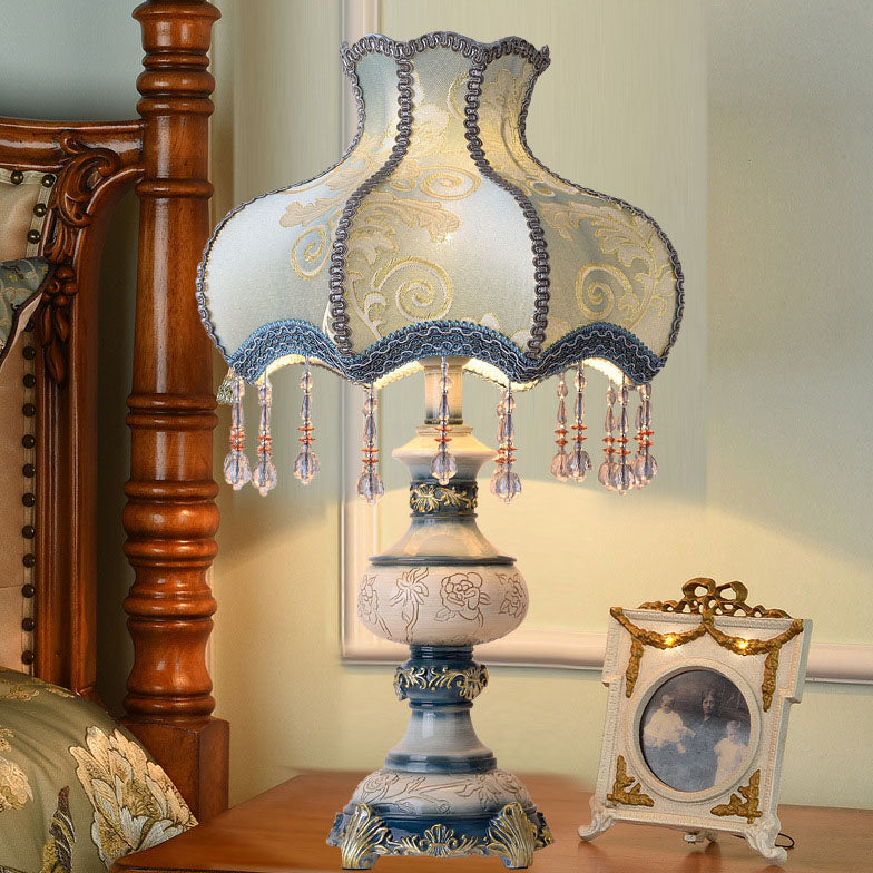 Europe Flower Resin Table Lamp