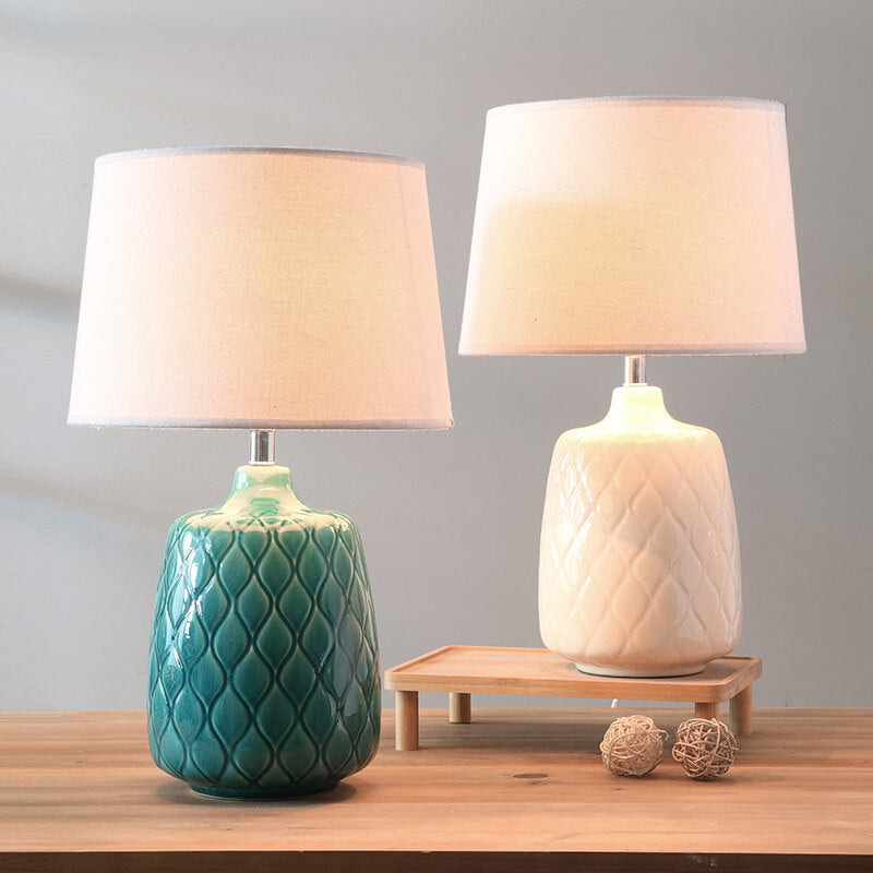 Ceramic Fabric Lampshade Table Lamp