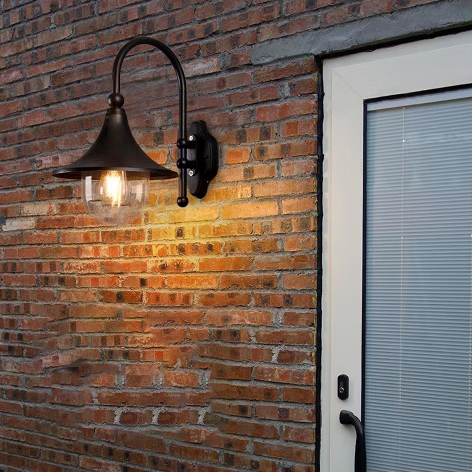 Aluminum Horn Shape Patio Outdoor Light
