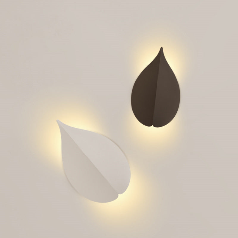 Aluminum Leaf Design Bedroom Wall Lamp