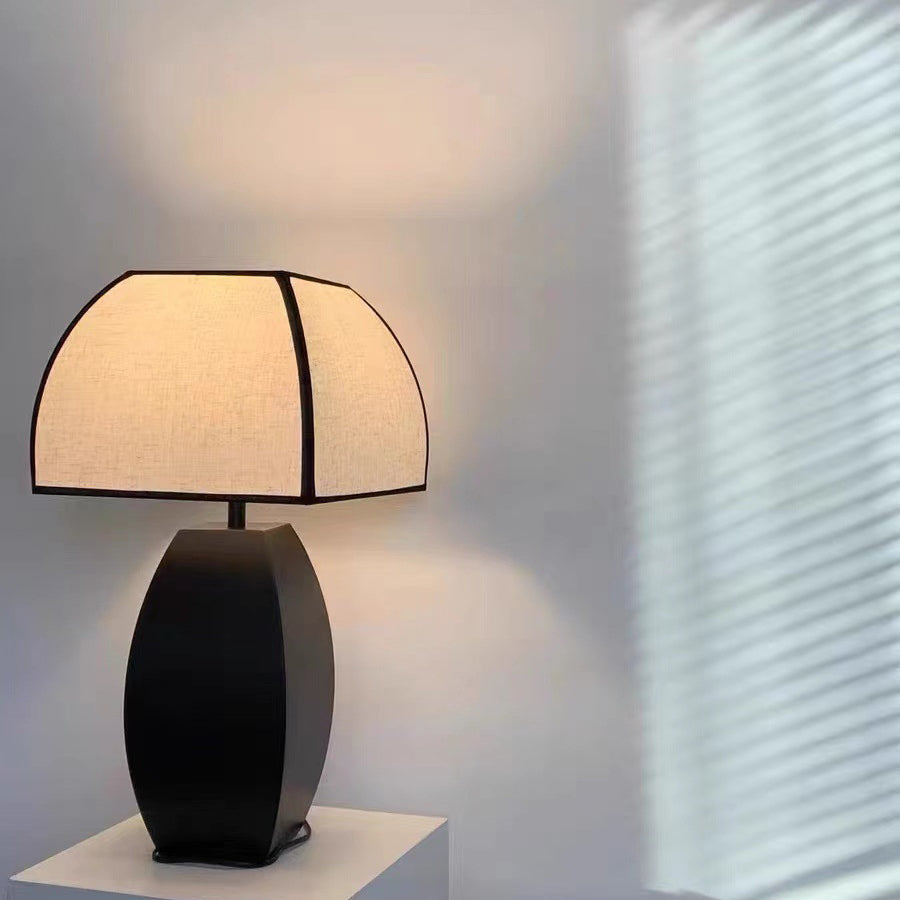 Quadrilateral Metal Fabric Bedroom Table Lamp