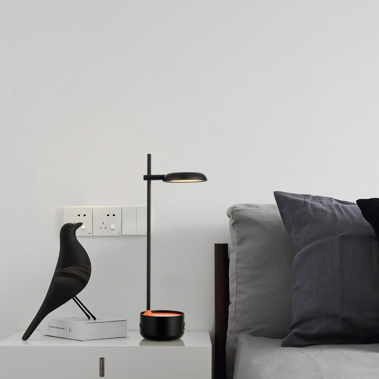 Round Metal Living Room Table Lamp