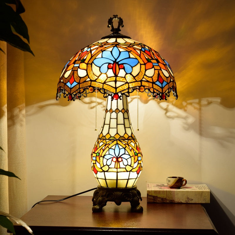 Floral Peach Heart Design 3-Light Table Lamp