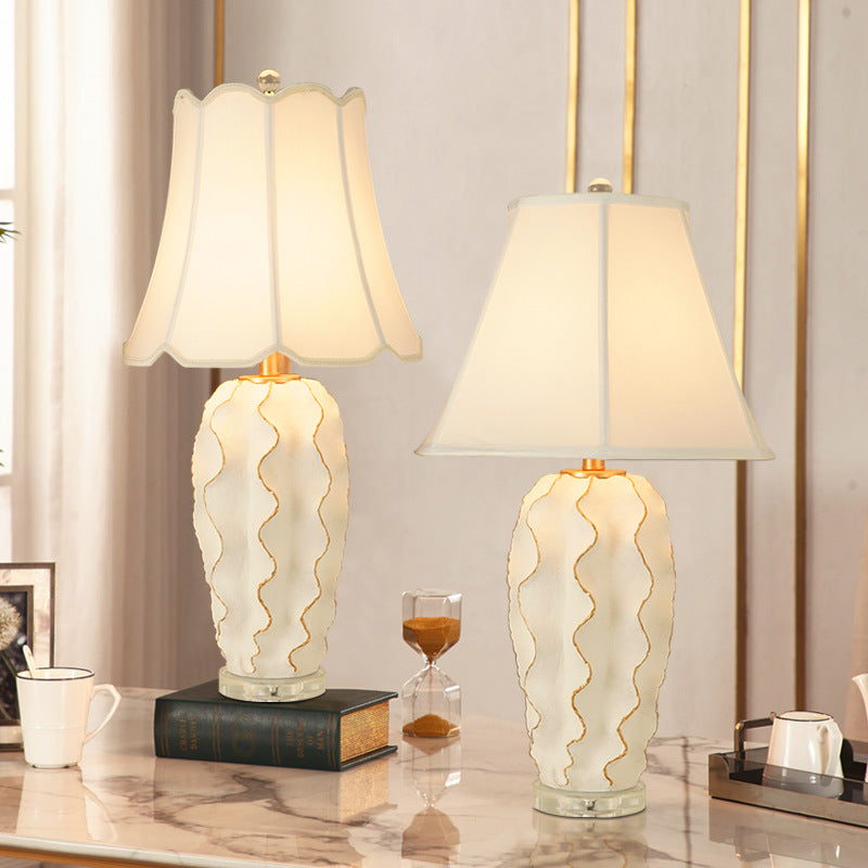 Cloth Crystal Resin Table Lamp
