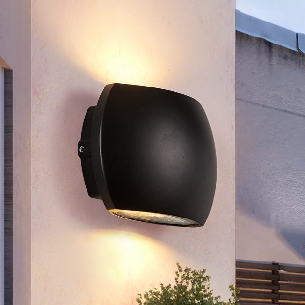 Semicircle Aluminum Garden Outdoor Light