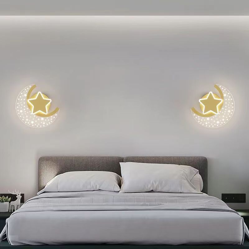 Iron Aluminum Acrylic Moon Wall Lamp