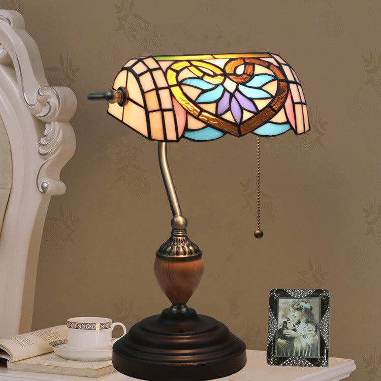 Mediterranean Heart Stained Glass Table Lamp