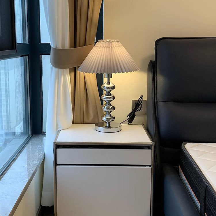 Wrought Iron Pleats Table Lamp