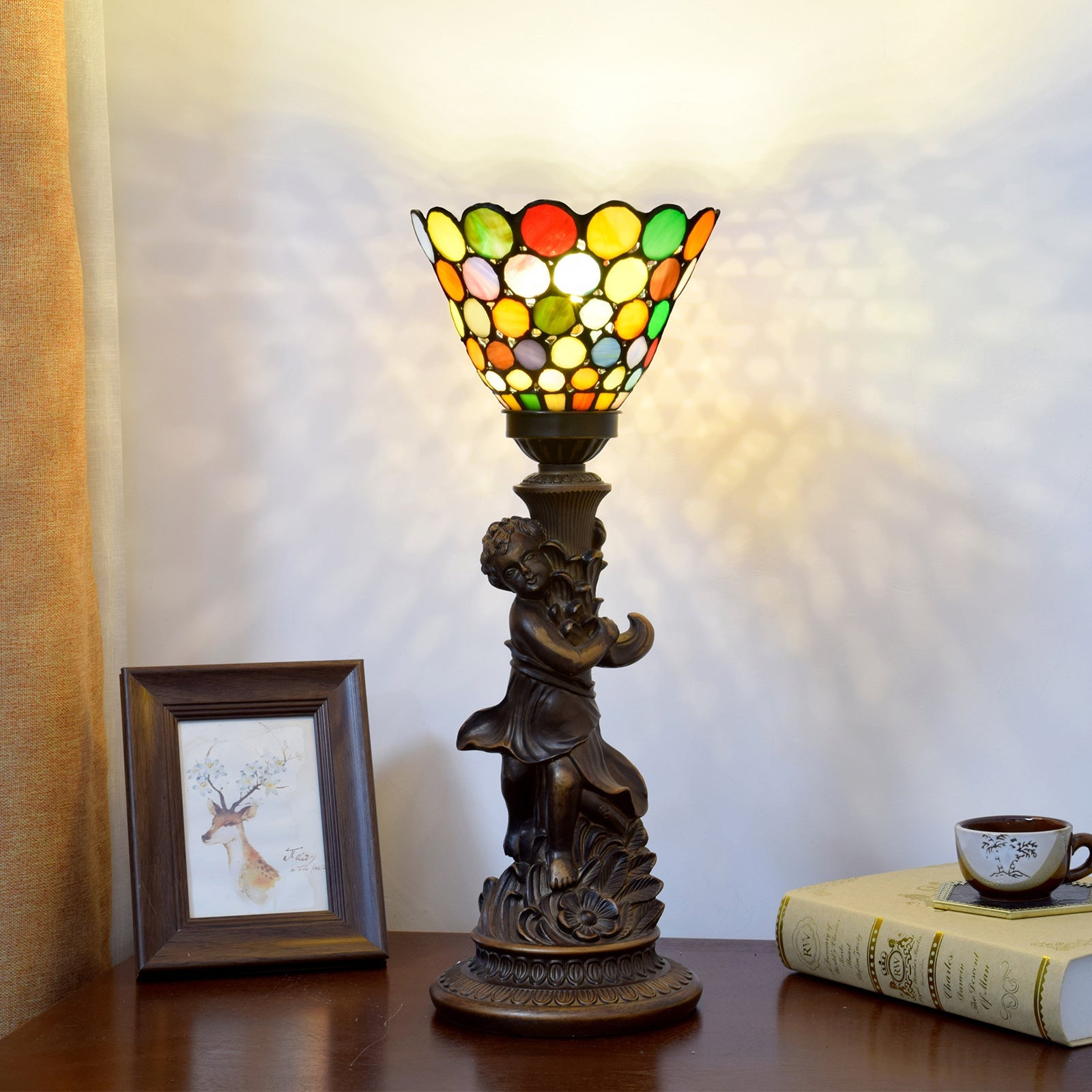 Resin Glass Floral Round Table Lamp