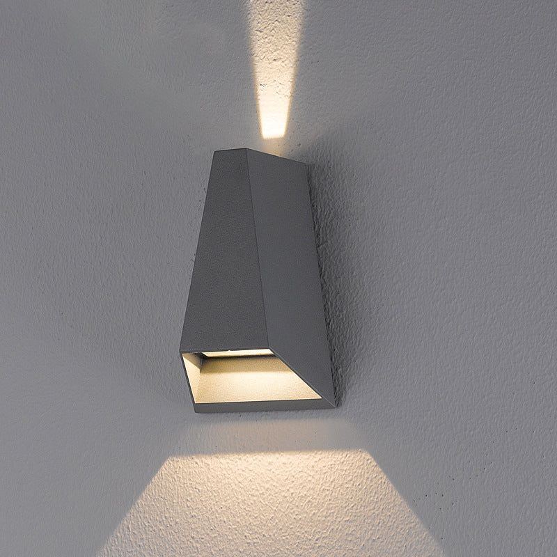 Trapezoidal Aluminum Silicone PVC Outdoor Light