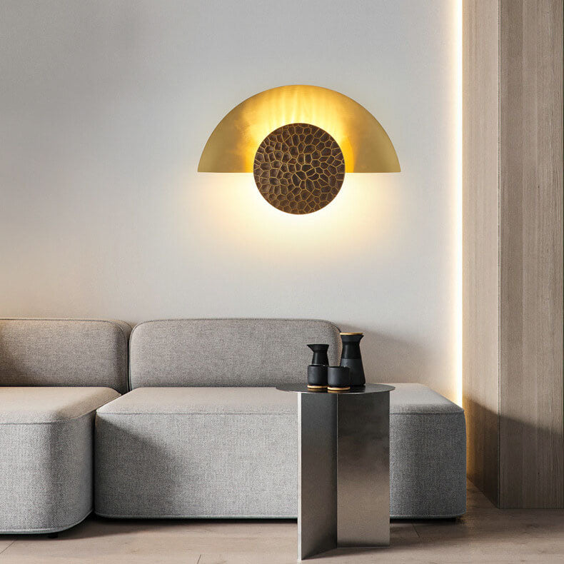 Half-Moon Round Iron Wall Lamp