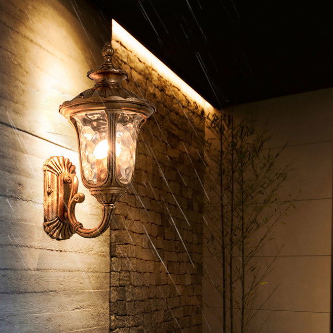 Castle Shaped Aluminum Glass Outdoor Light