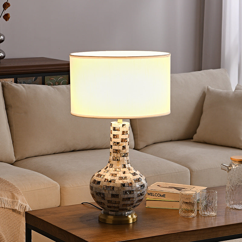 Canvas Shell Decor Vase Table Lamp