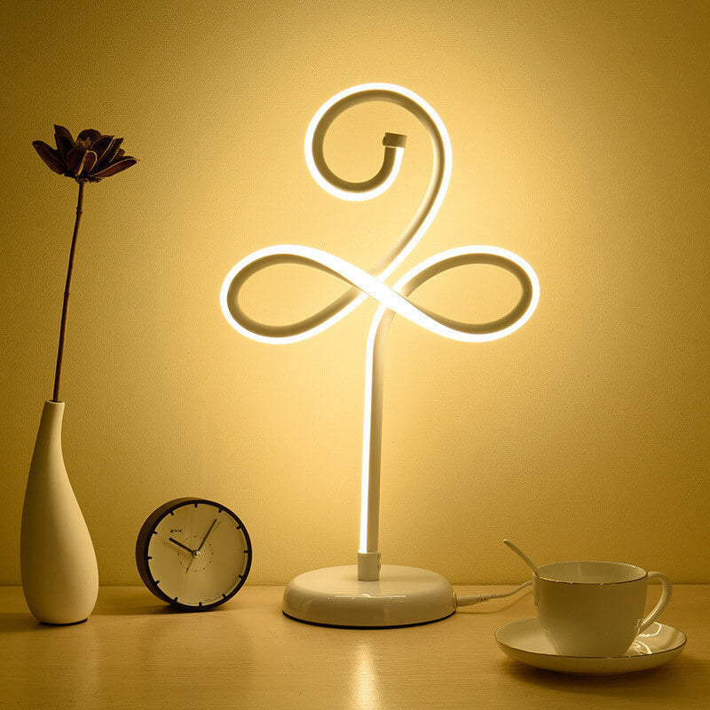 Flower Aluminum Iron Table Lamp