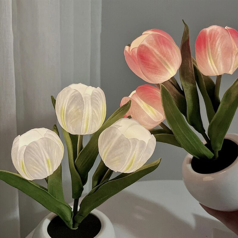 Tulip Simulation Bouquet Ceramic Table Lamp