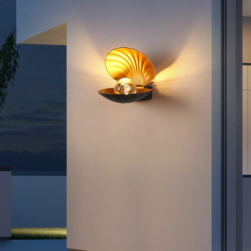 Shell Aluminum Outdoor Light