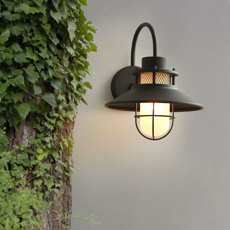 Iron Body Outdoor Light