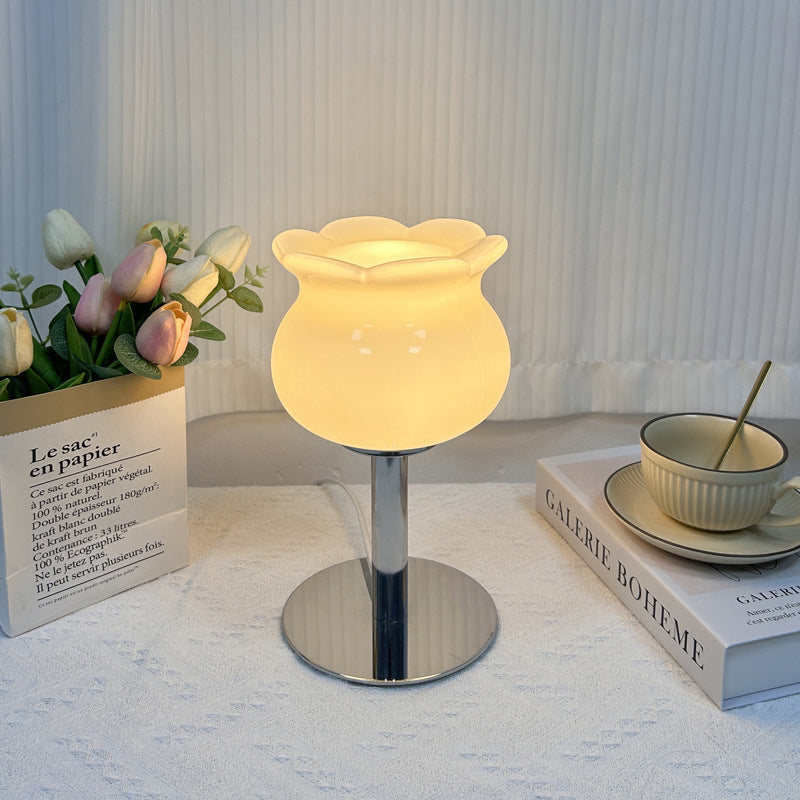 Iron Glass Tulip Flower Table Lamp