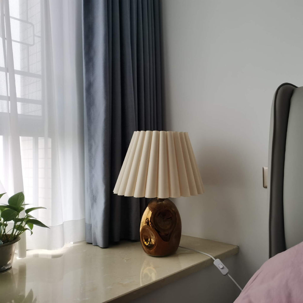Pleated Umbrella Wave Glazed Table Lamp