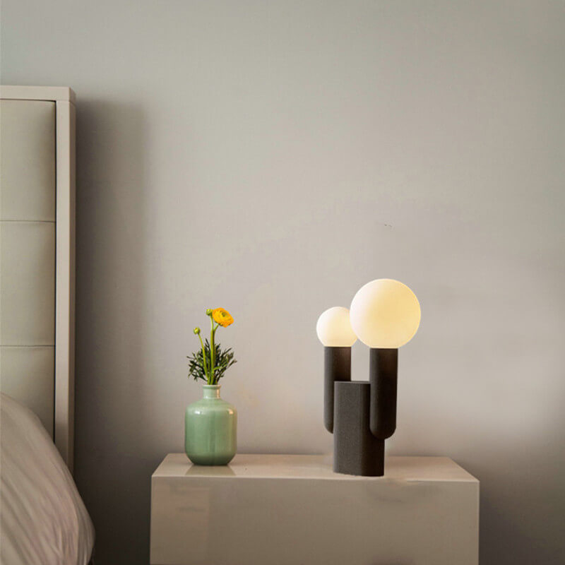 Double-Headed Ball Resin Table Lamp