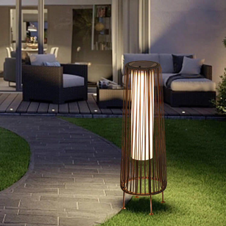 Round Vertical Pull Strip Outdoor Light