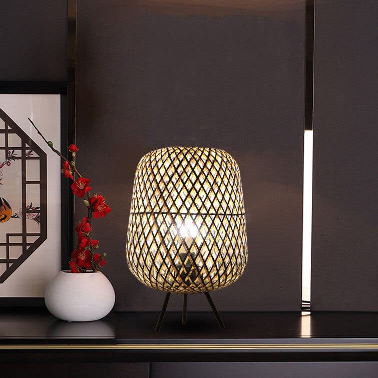 Rattan Weaving Oval Ball Table Lamp