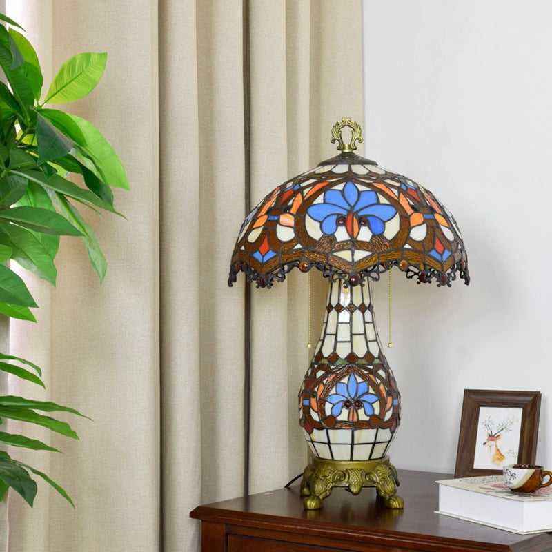 Floral Peach Heart Design 3-Light Table Lamp