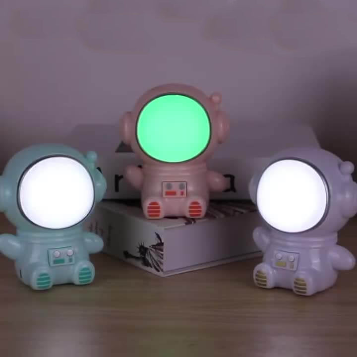 Astronaut Night Decorative Table Lamp