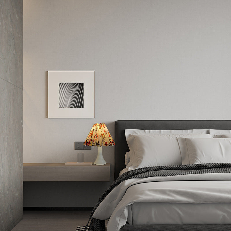 Pleated Printed Cylinder Iron Table Lamp