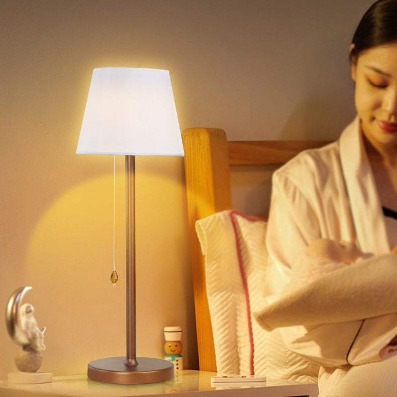 Fabric Aluminum Plastic Silica Table Lamp