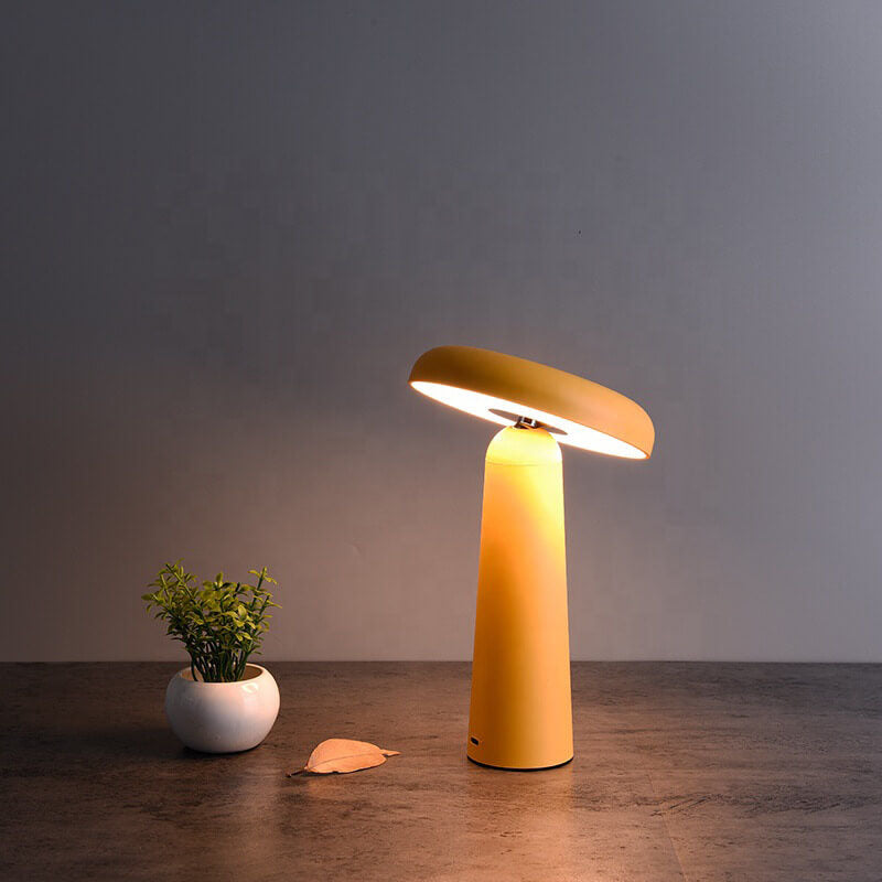 Flying Saucer Rotatable Night Table Lamp