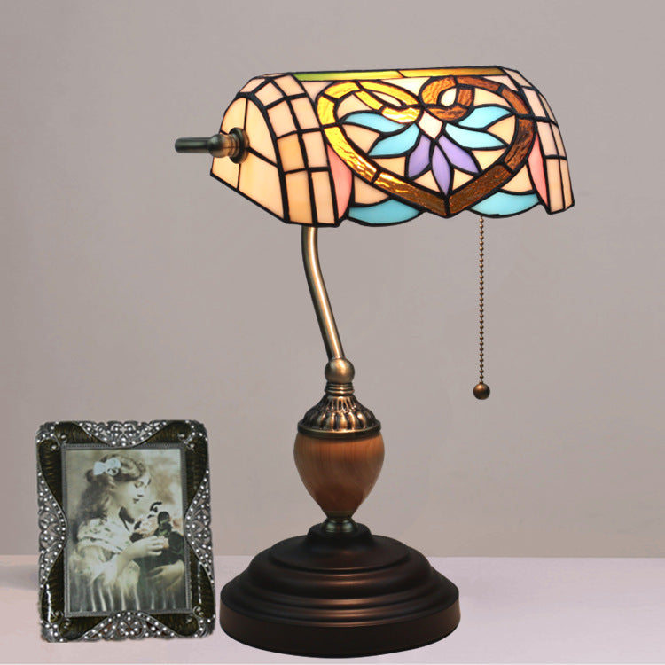 Mediterranean Heart Stained Glass Table Lamp