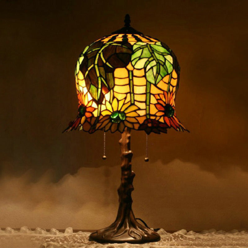 Pod-like Sunflower Pattern Iron 2-Light Table Lamp