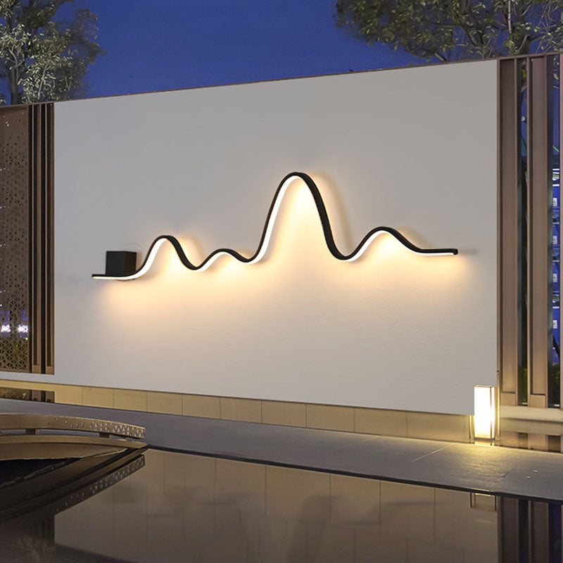 Strip Mountain Iron Aluminium Outdoor Light