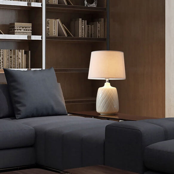 Ceramic Fabric Lampshade Table Lamp