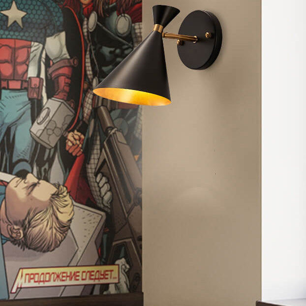 Horn Black Gold Wall Lamp