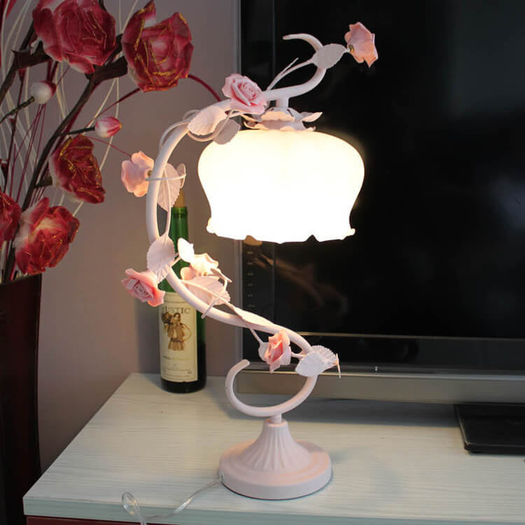 Romantic Pink Glass Ceramics Table Lamp