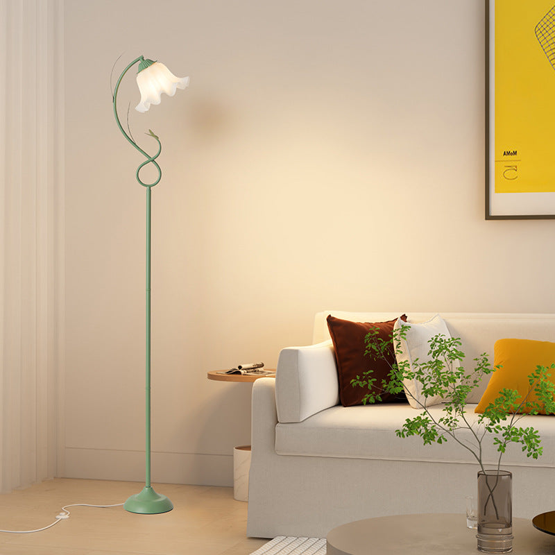 Wrought Iron Acrylic Flower Floor Lamp