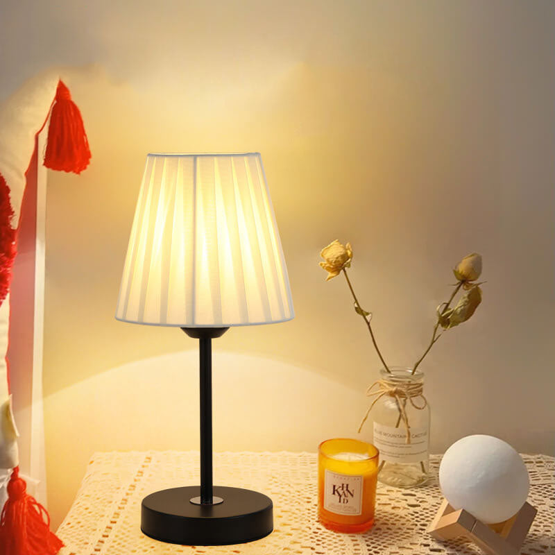 Black White Pleated Metal Table Lamp