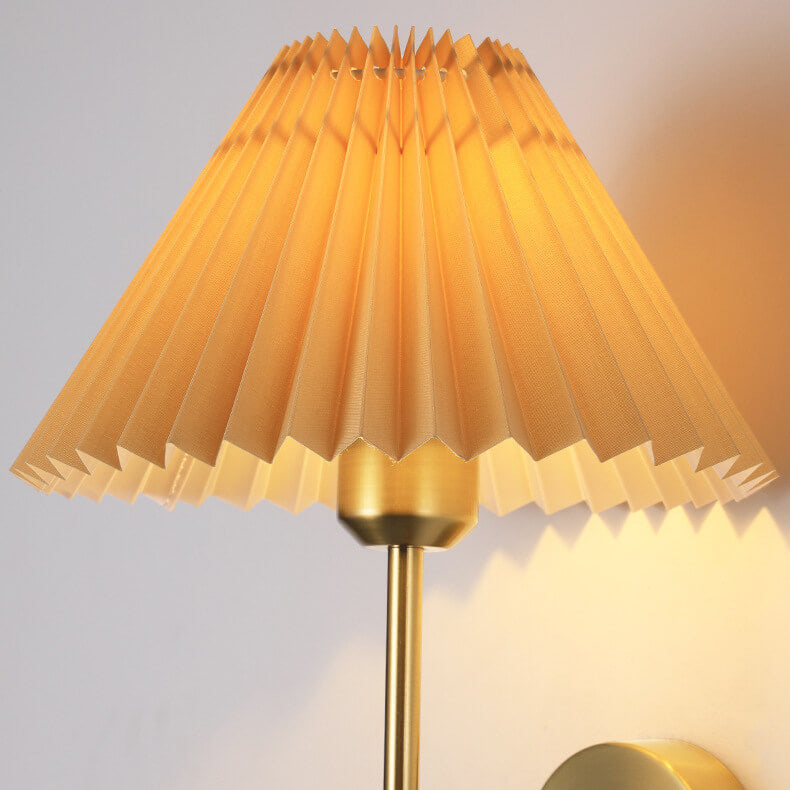 Pleated Fabric Straight Arm Wall Lamp