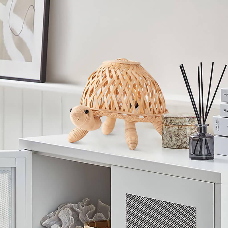 Rattan Weaving Turtle Table Lamp